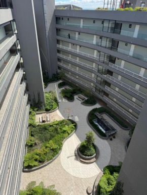 Newlands Peak - Modern living